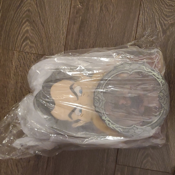 🌹 Loungefly Disney Beauty And The Beast Gaston Villains Mini Backpack Purse Bag - Picture 6 of 8